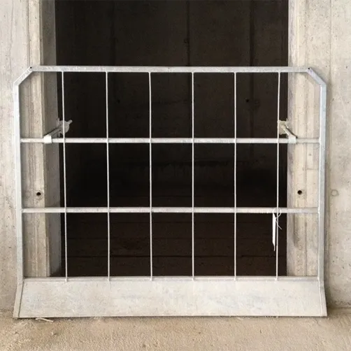 Spannhaken mit Gitterelement von ROBUSTA-GAUKEL im Einsatz auf der Baustelle